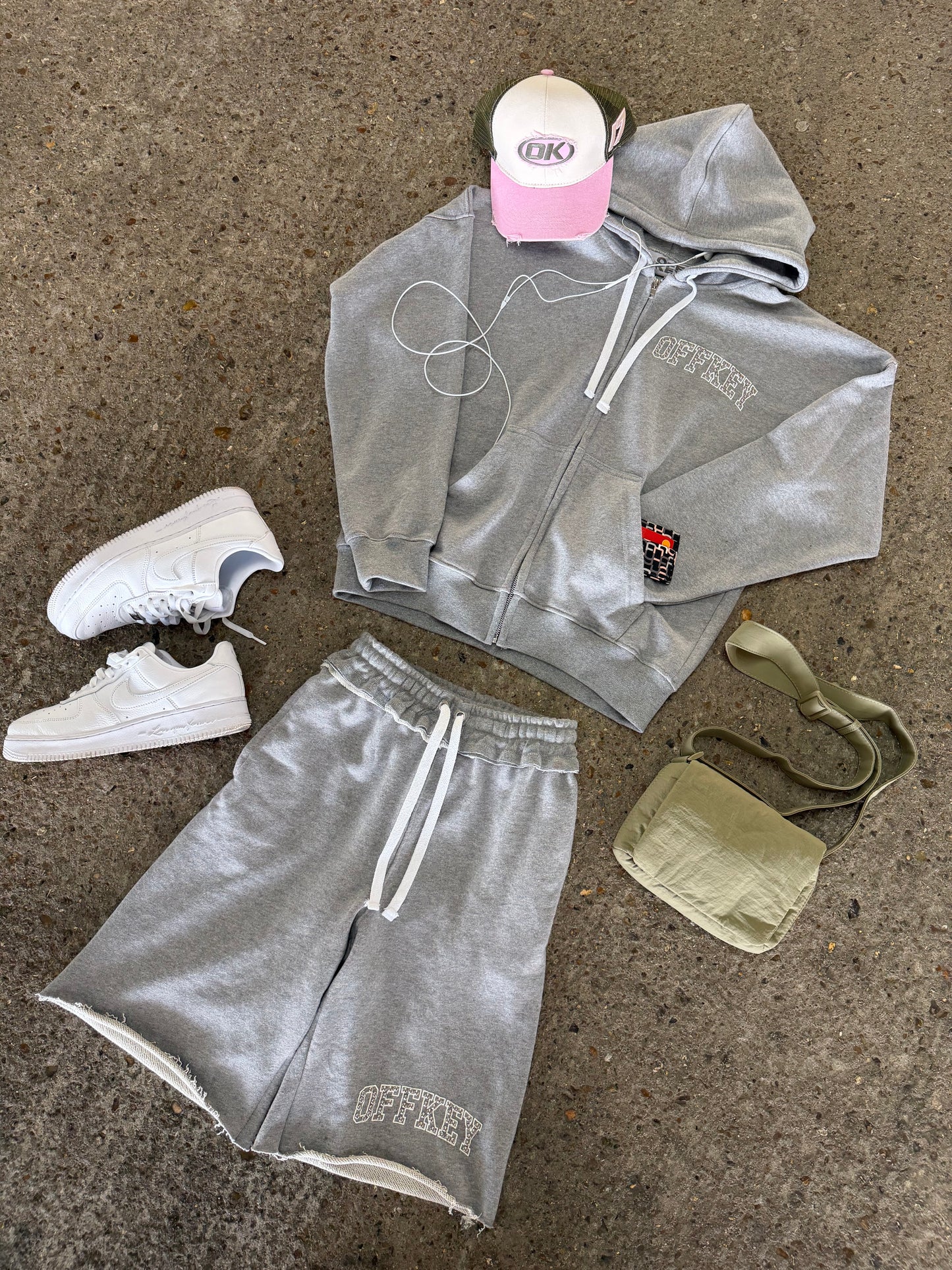 GREY ‘STUDDED’ SHORTS